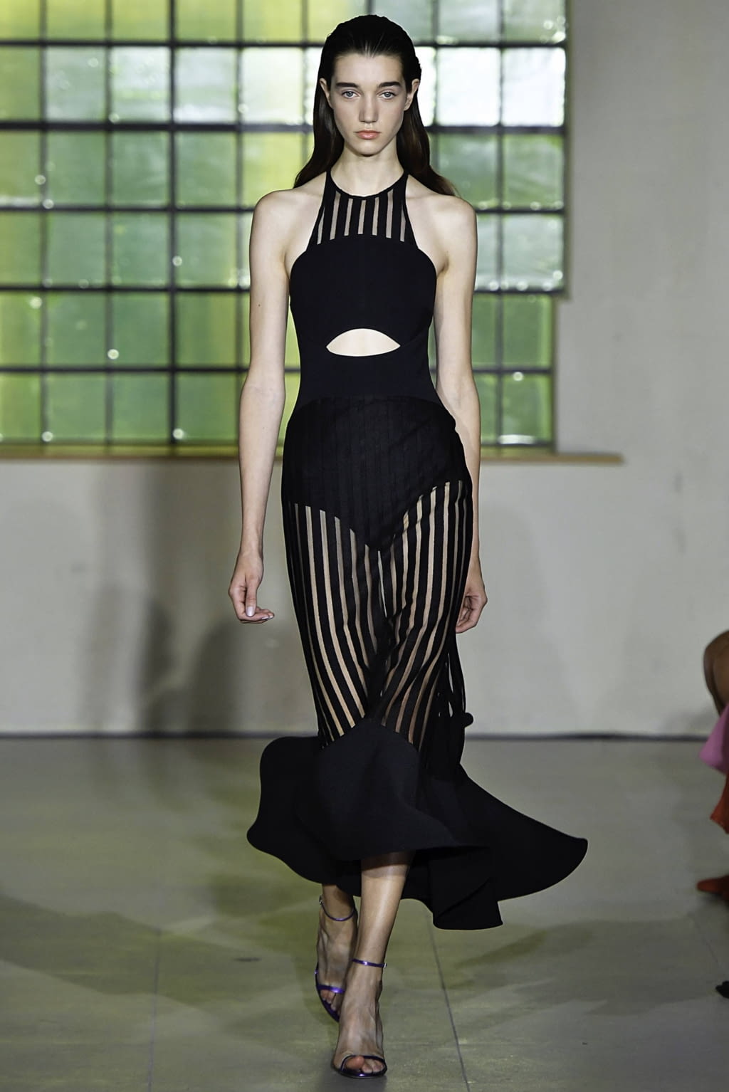 Fashion Week London Spring/Summer 2019 look 15 from the David Koma collection 女装