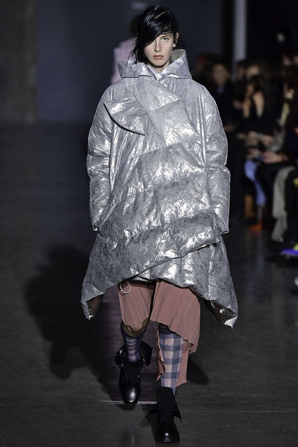 Fashion Week Paris Fall/Winter 2019 look 23 de la collection Dawei womenswear