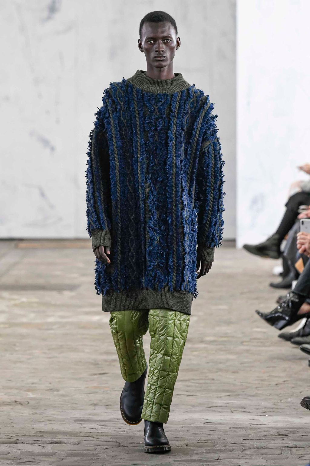 Fashion Week Paris Fall/Winter 2020 look 30 from the Dawei collection 女装