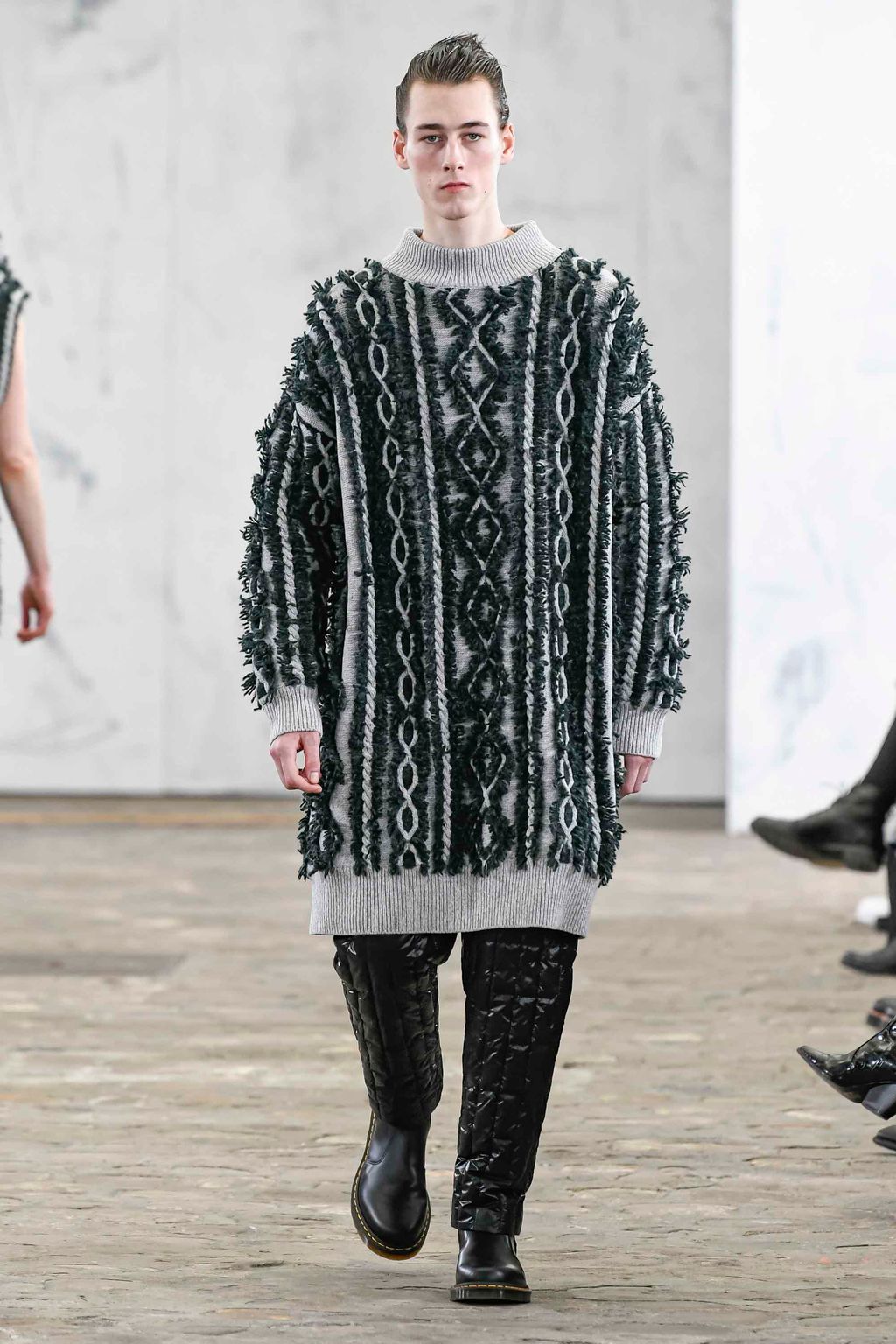 Fashion Week Paris Fall/Winter 2020 look 31 from the Dawei collection womenswear