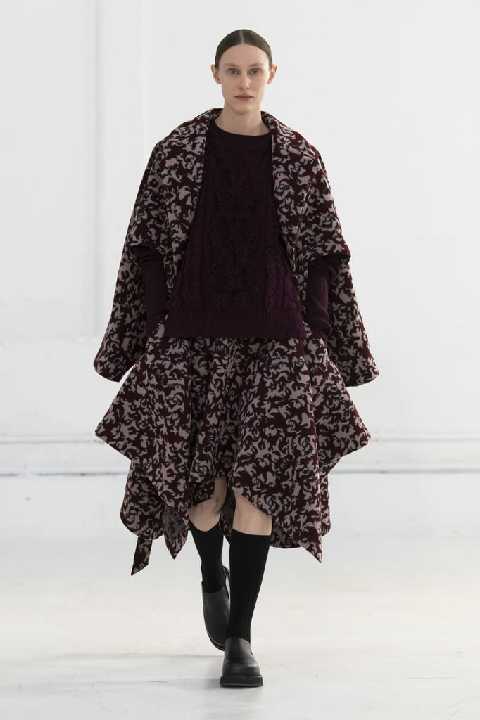 Fashion Week Paris Fall/Winter 2022 look 32 de la collection Dawei womenswear