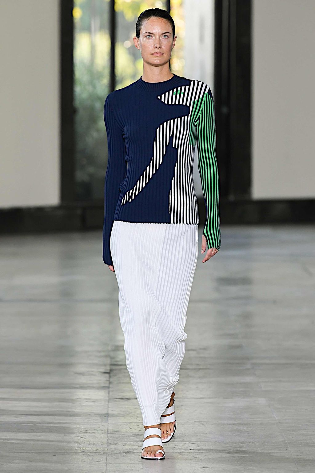 Fashion Week Paris Spring/Summer 2020 look 5 from the Dawei collection womenswear