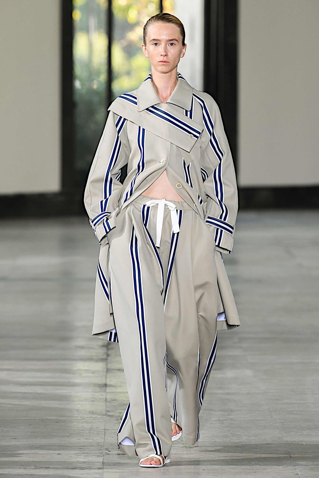 Fashion Week Paris Spring/Summer 2020 look 8 from the Dawei collection 女装
