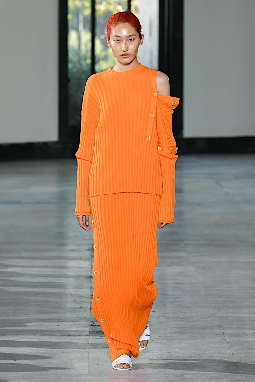 Fashion Week Paris Spring/Summer 2020 look 15 from the Dawei collection 女装