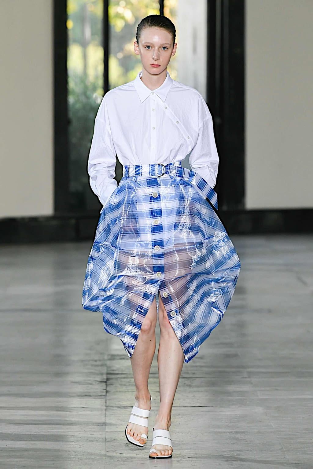 Fashion Week Paris Spring/Summer 2020 look 25 from the Dawei collection 女装