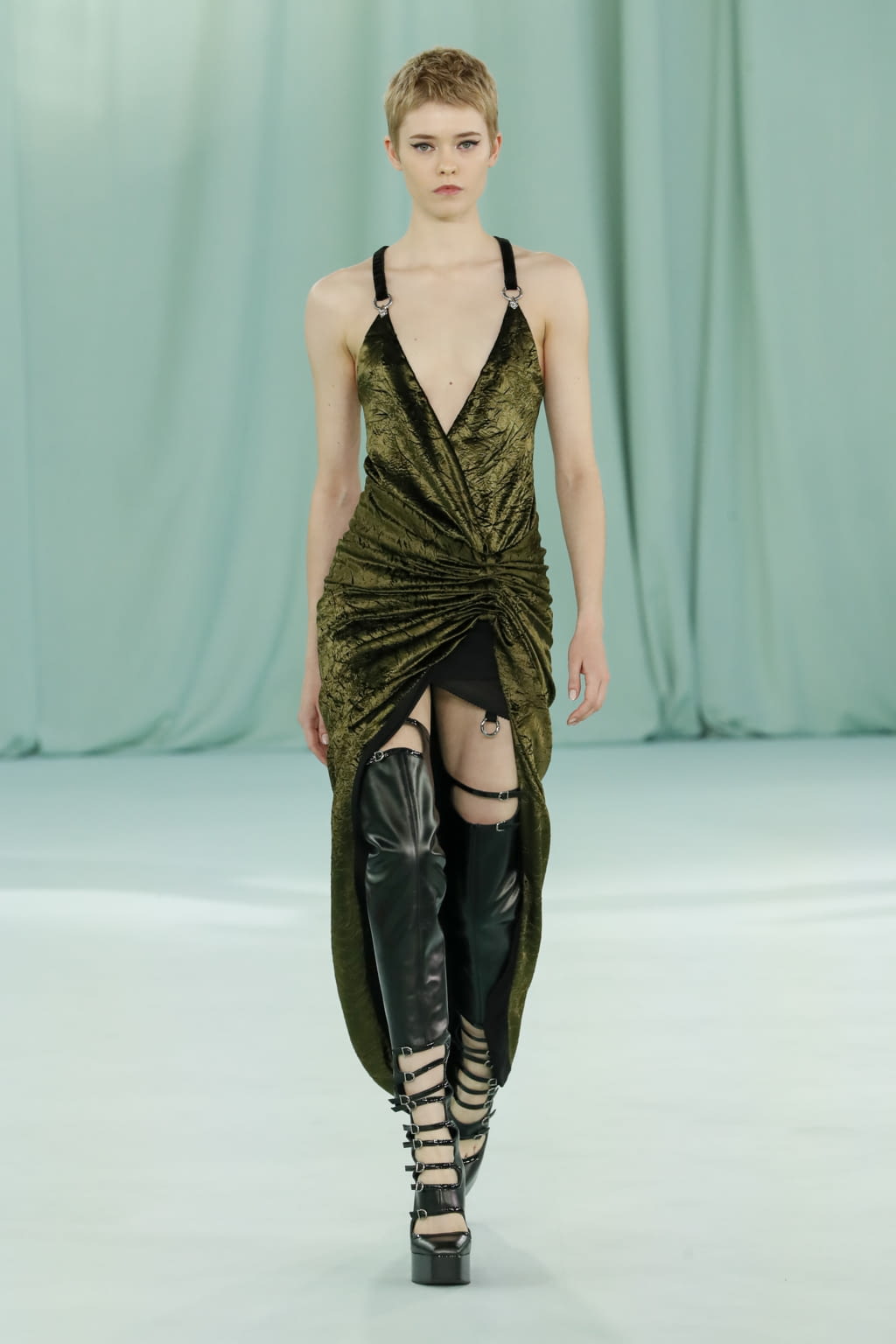 Fashion Week Milan Fall/Winter 2022 look 12 de la collection Del Core womenswear