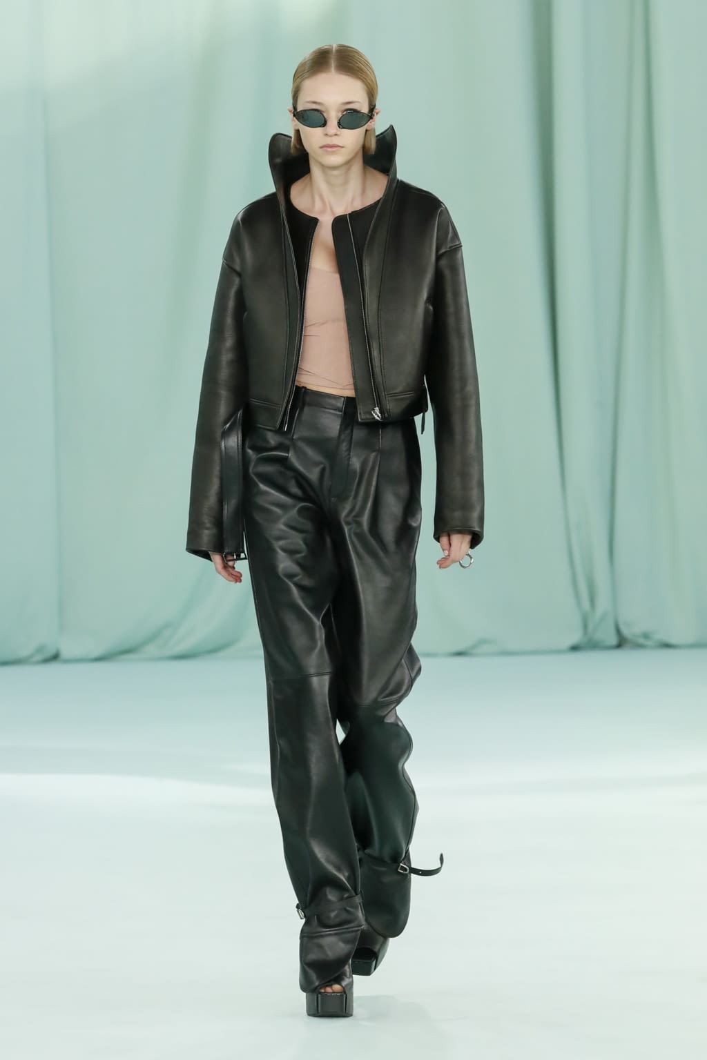 Fashion Week Milan Fall/Winter 2022 look 29 from the Del Core collection womenswear