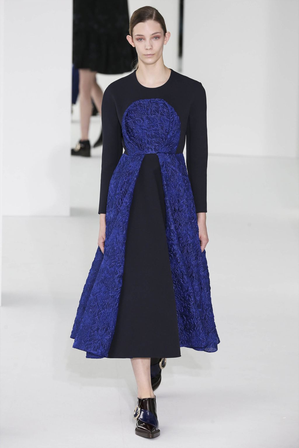Fashion Week New York Fall/Winter 2017 look 24 from the Delpozo collection 女装