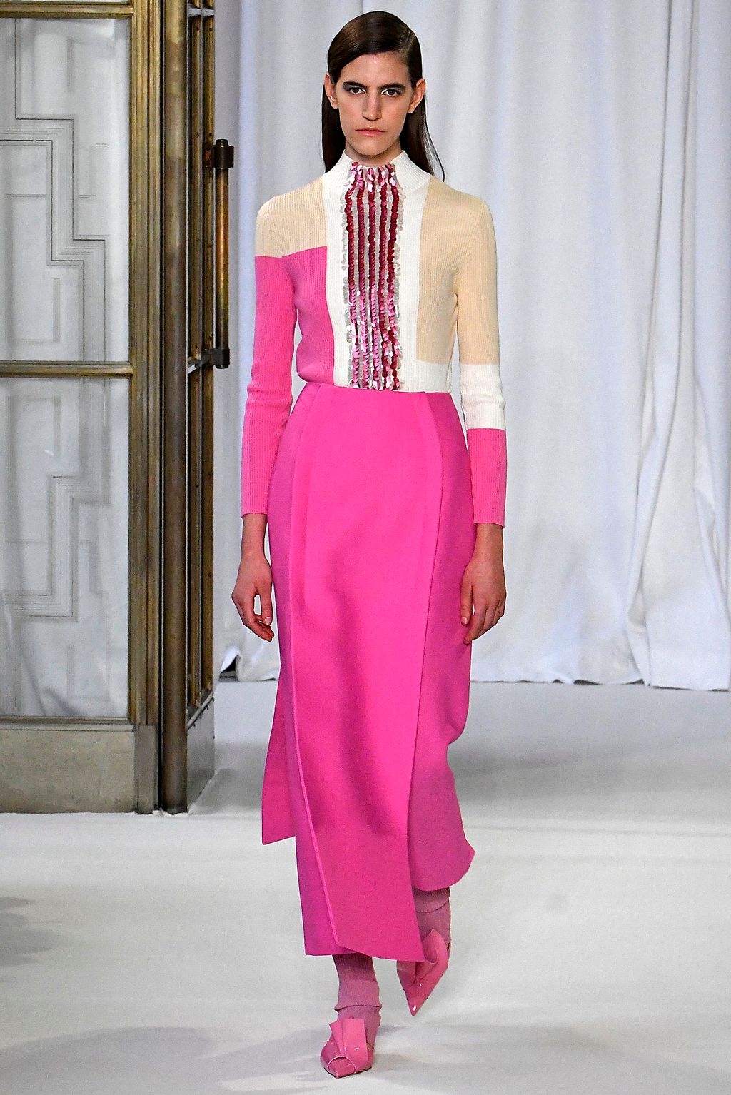 Fashion Week London Fall/Winter 2018 look 7 from the Delpozo collection 女装
