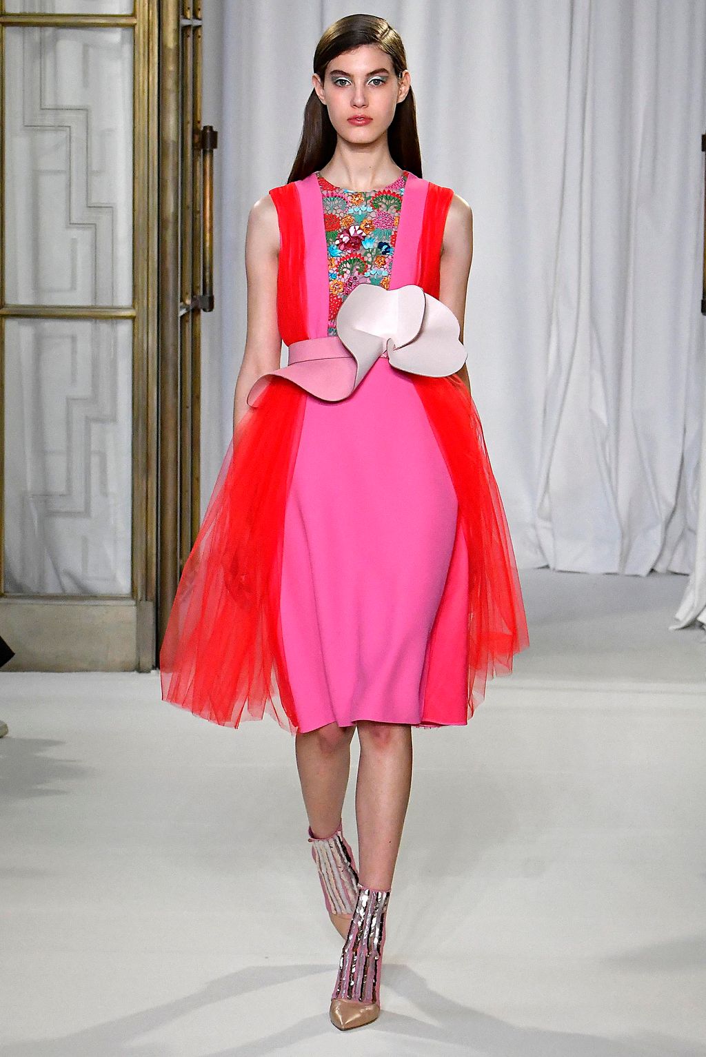 Fashion Week London Fall/Winter 2018 look 36 from the Delpozo collection womenswear