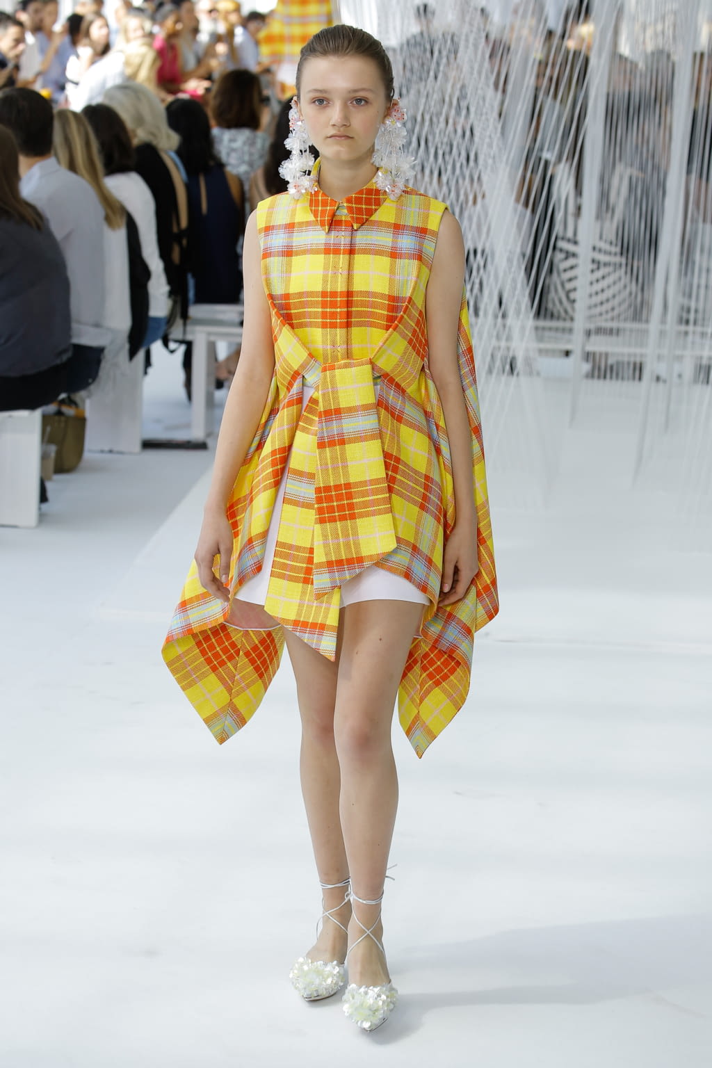 Fashion Week New York Spring/Summer 2017 look 15 from the Delpozo collection womenswear