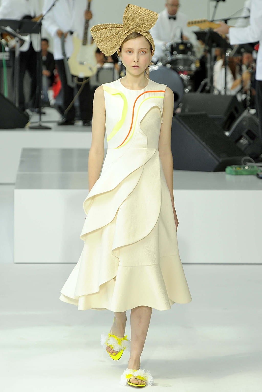 Fashion Week New York Spring/Summer 2018 look 5 from the Delpozo collection womenswear