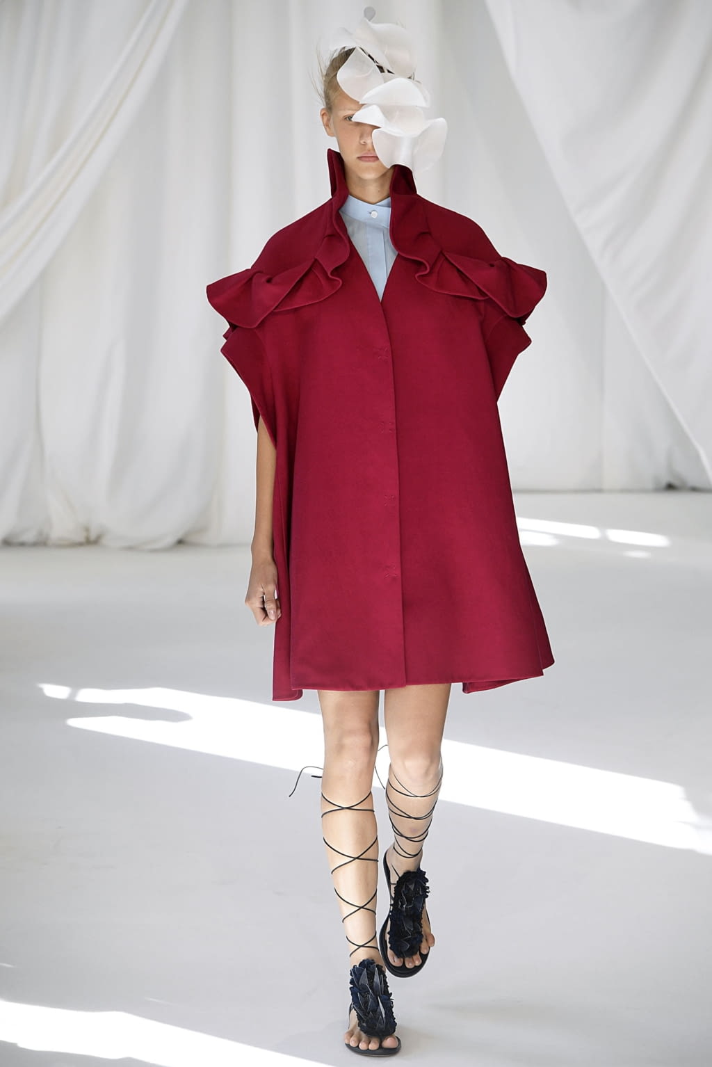 Fashion Week London Spring/Summer 2019 look 6 from the Delpozo collection womenswear
