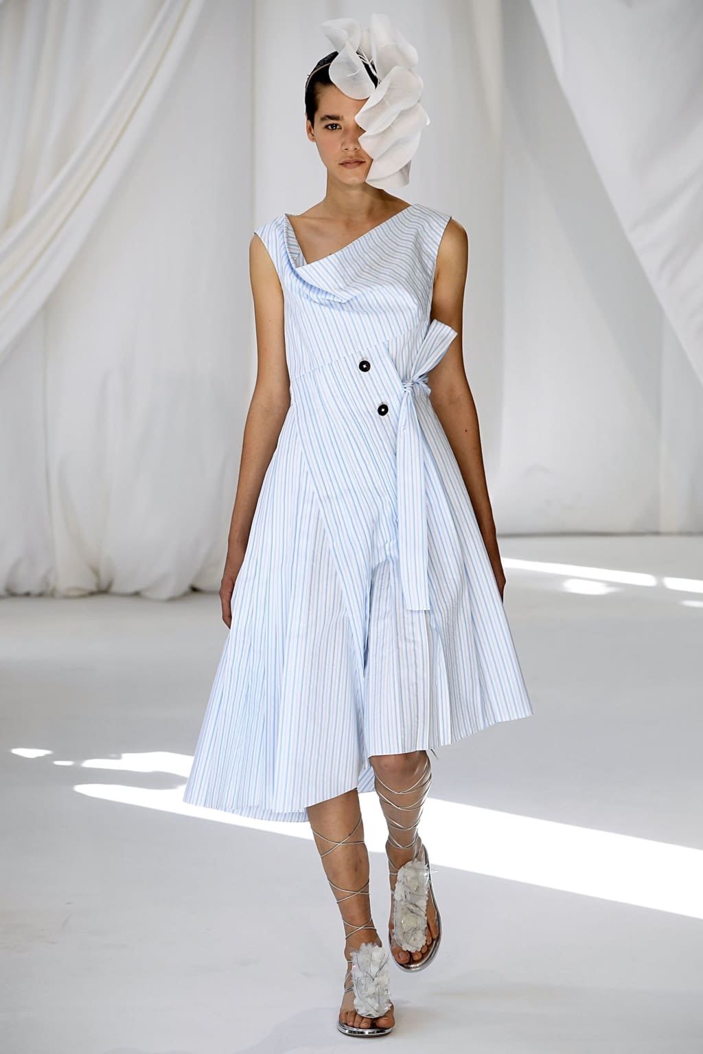 Fashion Week London Spring/Summer 2019 look 10 from the Delpozo collection womenswear