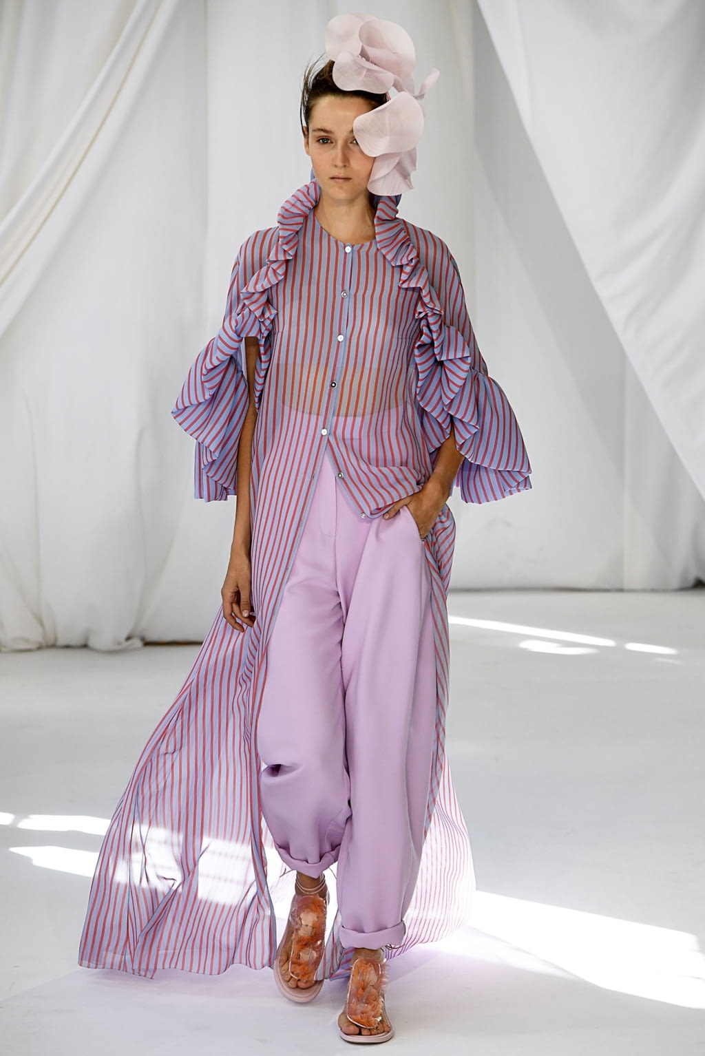 Fashion Week London Spring/Summer 2019 look 31 from the Delpozo collection womenswear