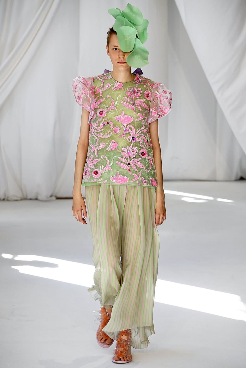 Fashion Week London Spring/Summer 2019 look 30 from the Delpozo collection womenswear
