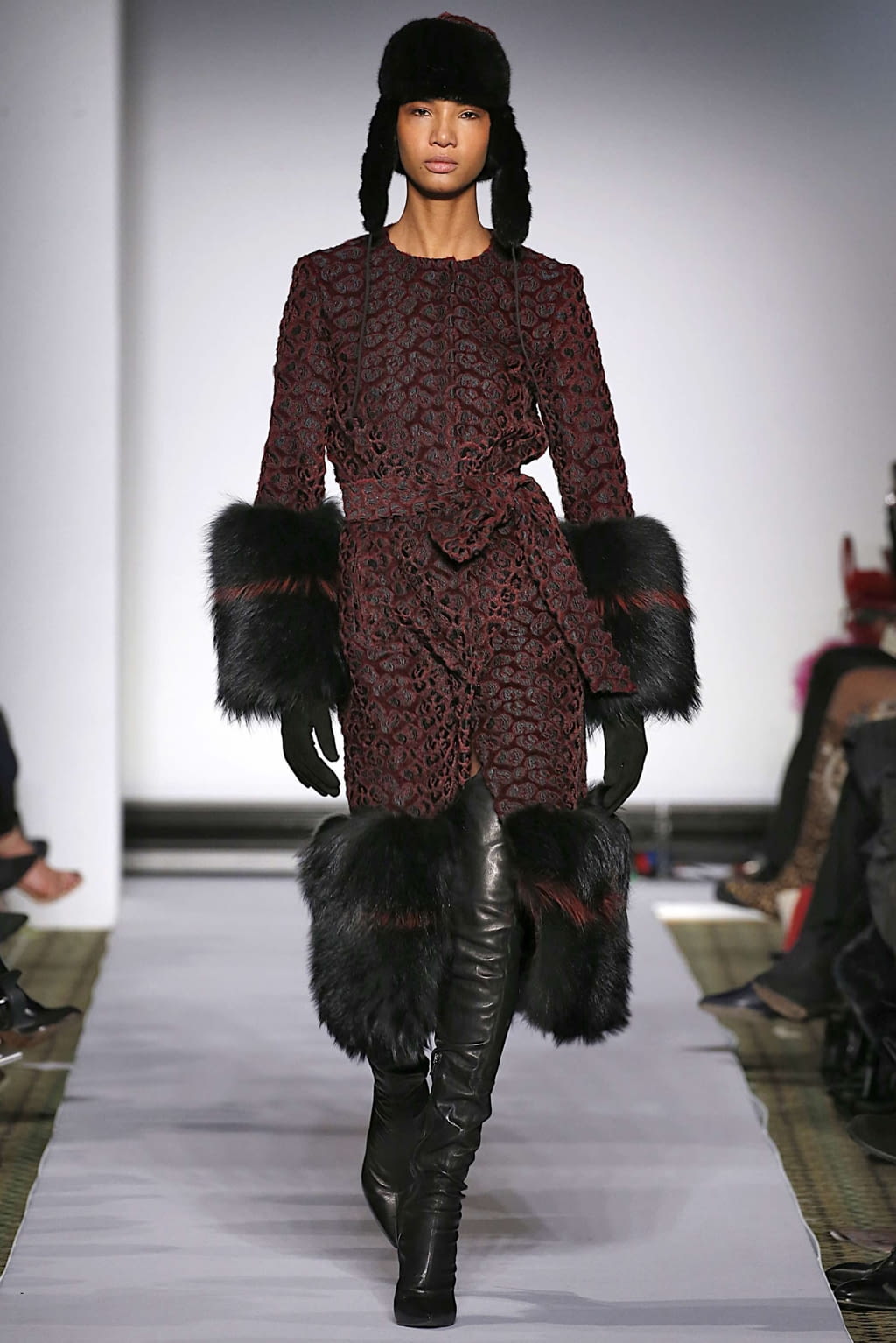 Fashion Week New York Fall/Winter 2019 look 18 from the Dennis Basso collection womenswear