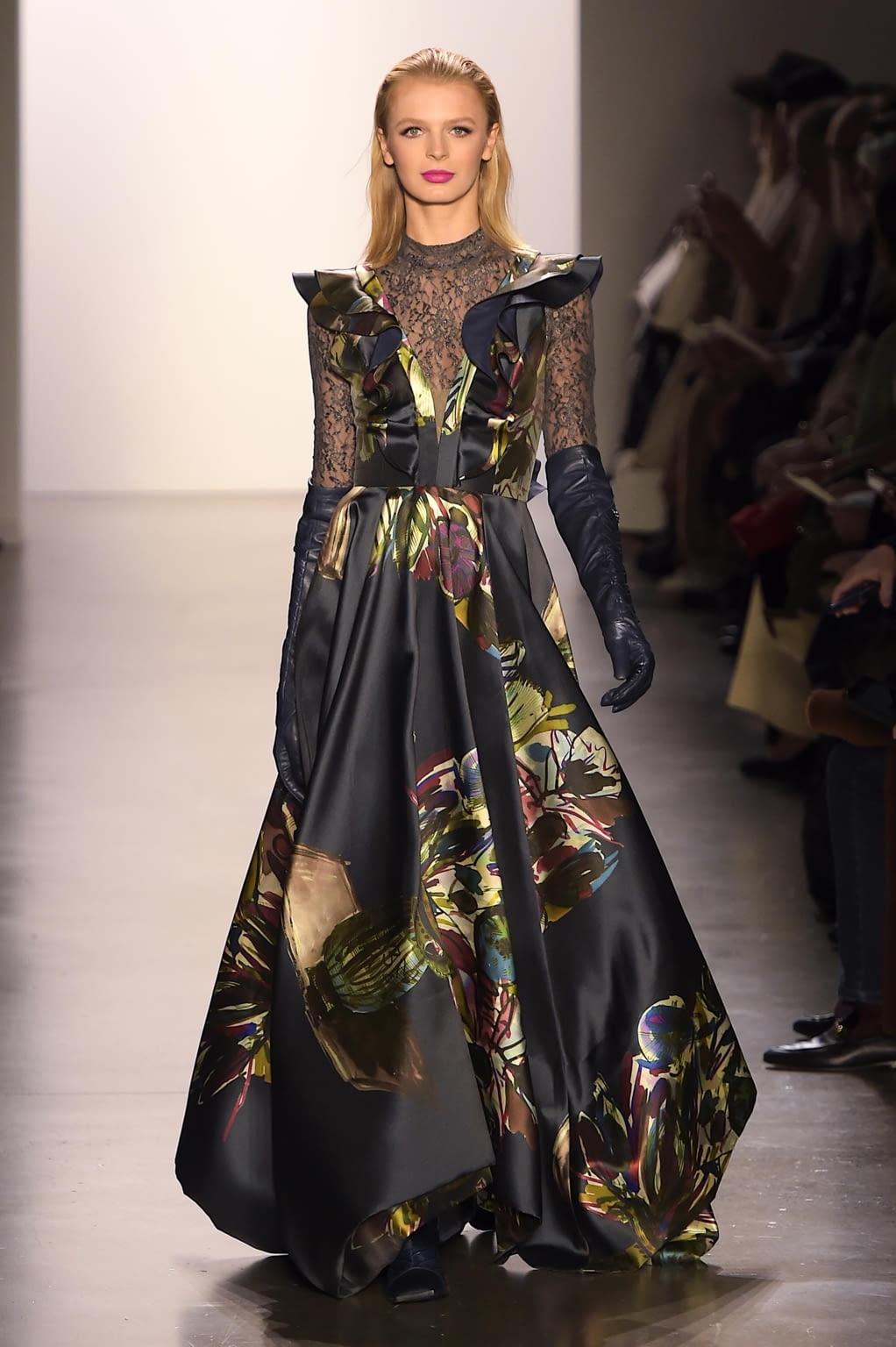 Fashion Week New York Fall/Winter 2020 look 9 de la collection Dennis Basso womenswear