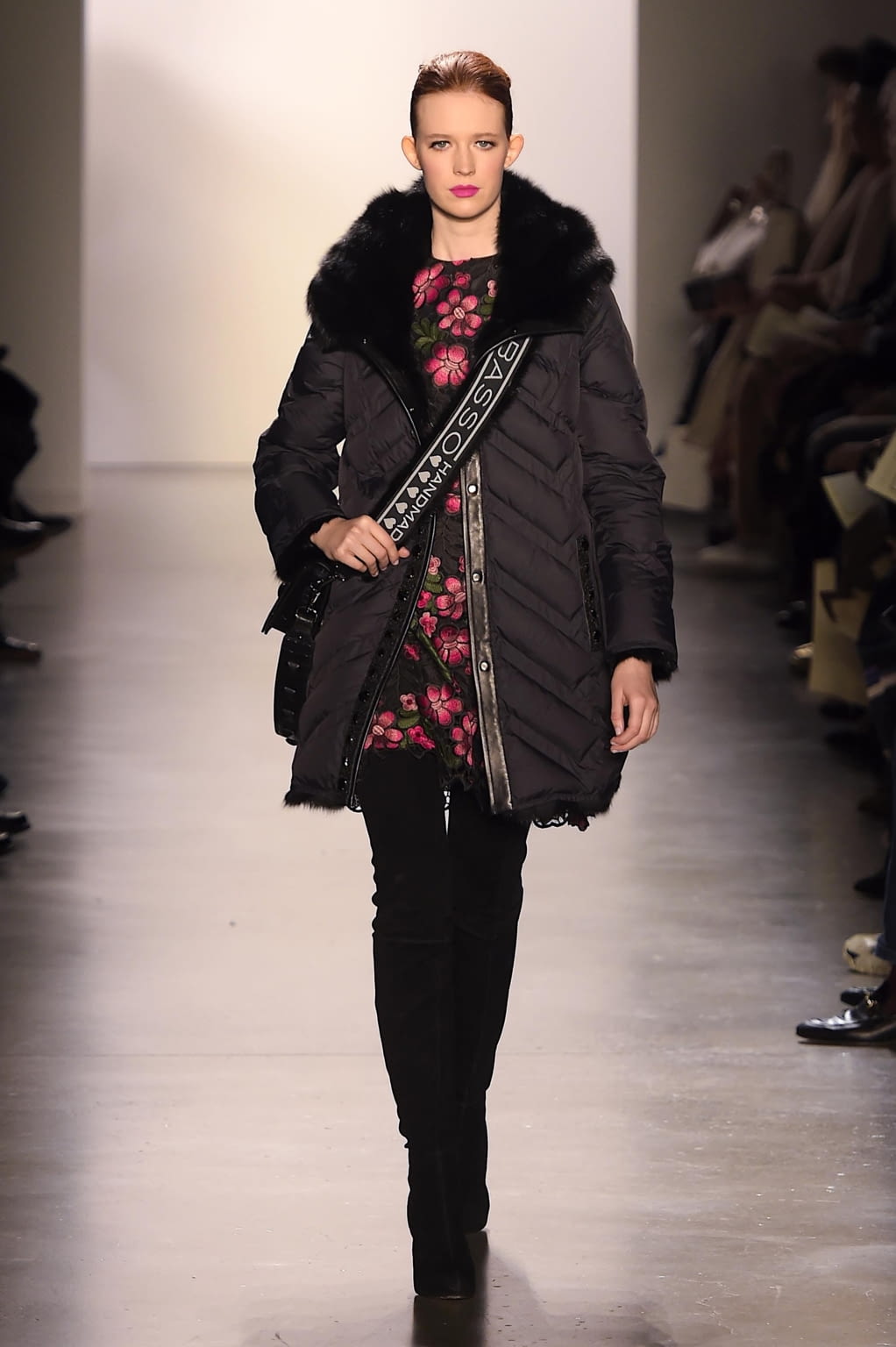 Fashion Week New York Fall/Winter 2020 look 50 from the Dennis Basso collection womenswear