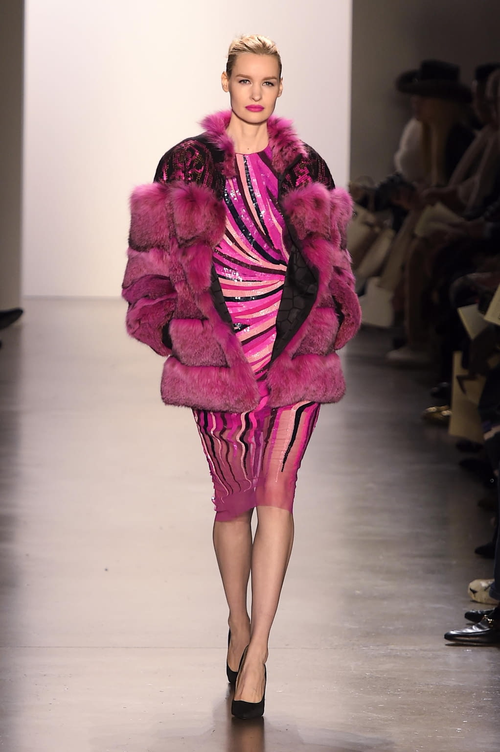 Fashion Week New York Fall/Winter 2020 look 53 de la collection Dennis Basso womenswear