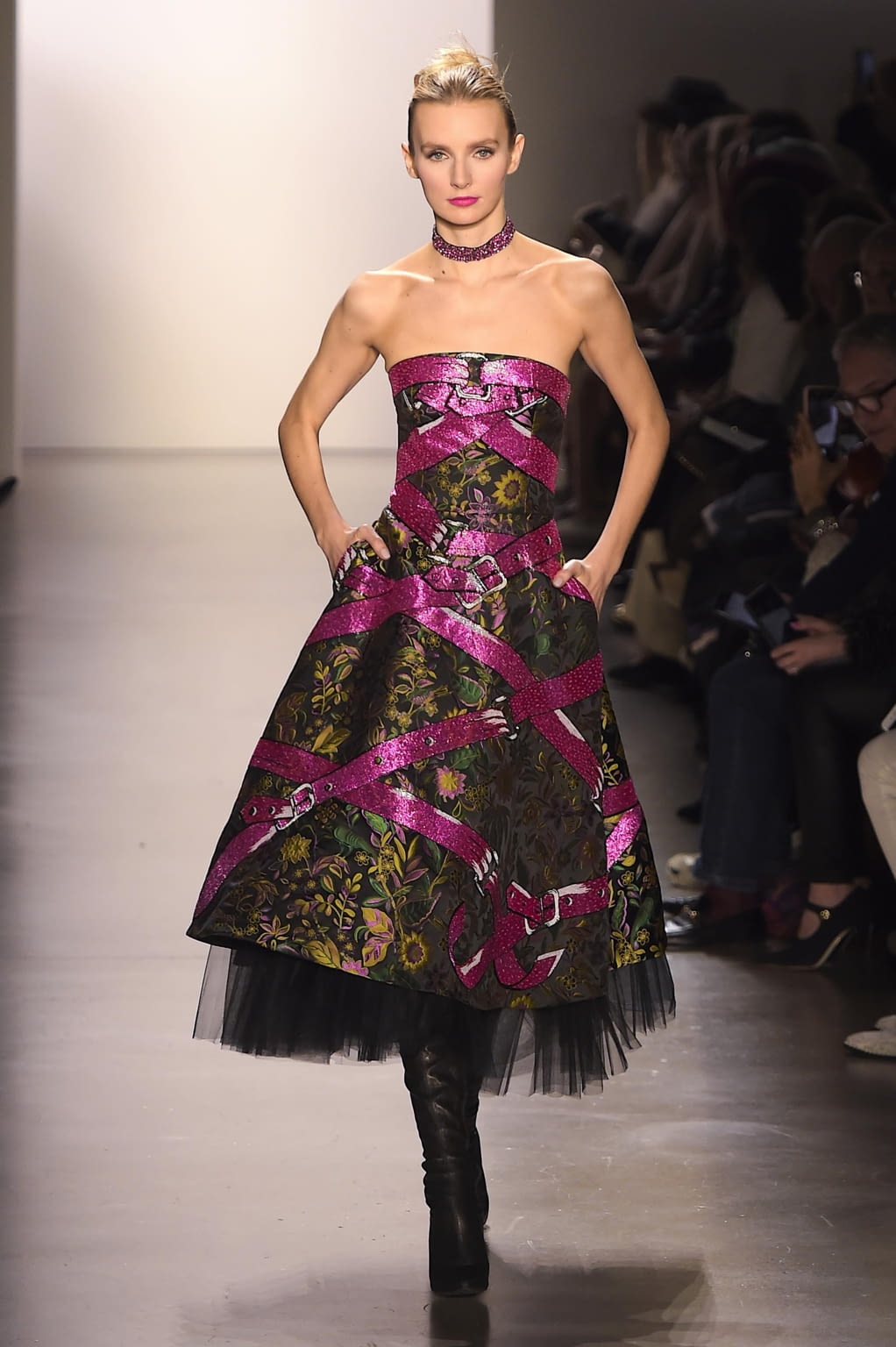 Fashion Week New York Fall/Winter 2020 look 58 de la collection Dennis Basso womenswear