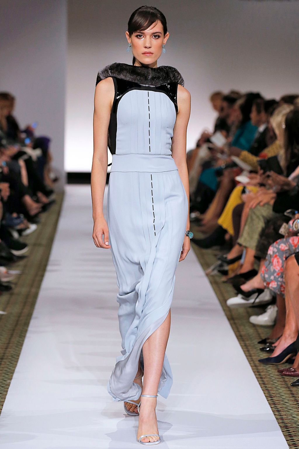Fashion Week New York Spring/Summer 2019 look 33 from the Dennis Basso collection womenswear