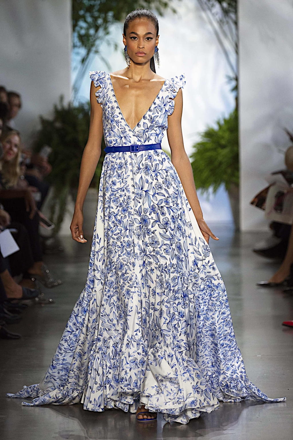 Fashion Week New York Spring/Summer 2020 look 22 de la collection Dennis Basso womenswear