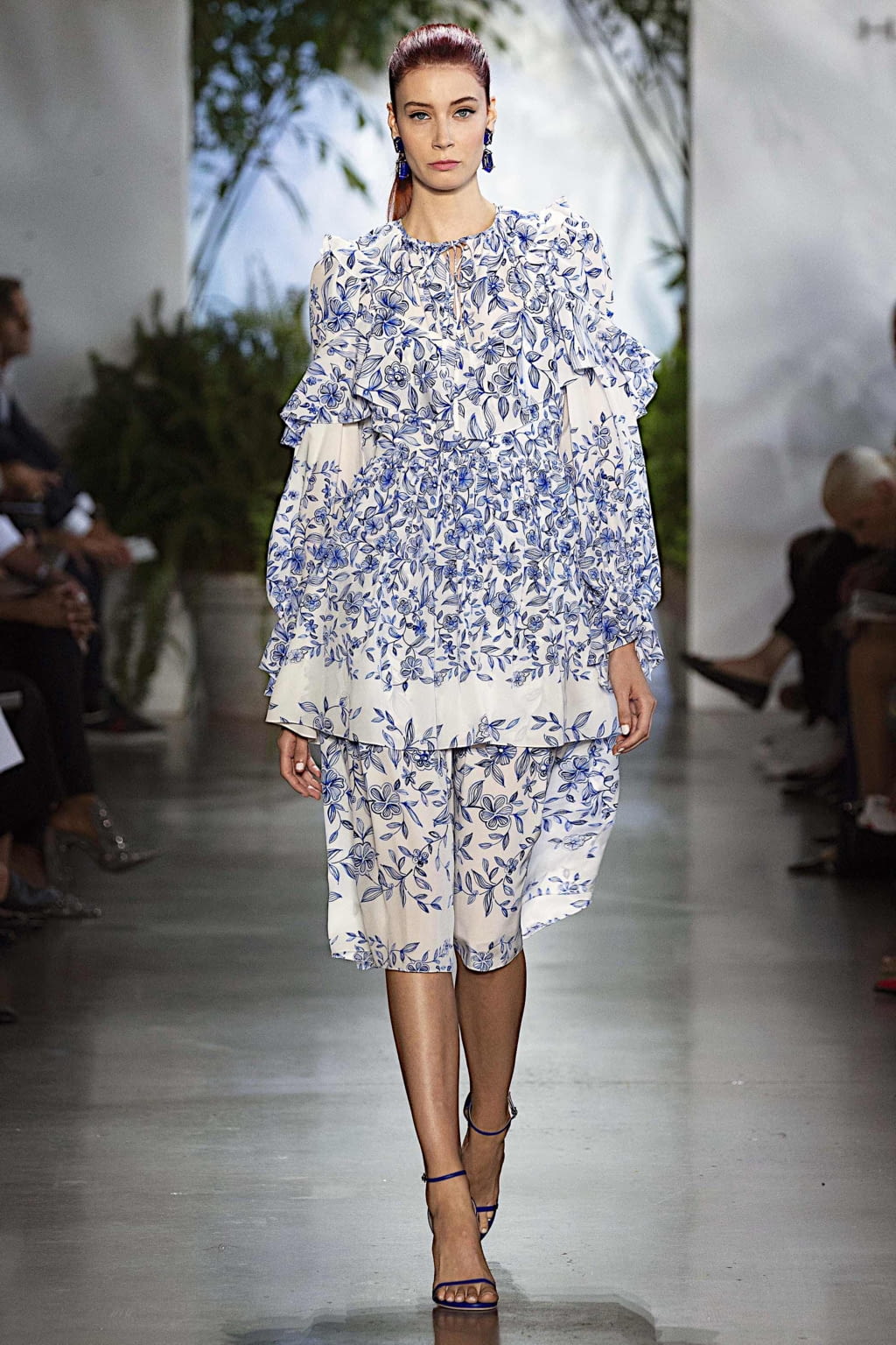 Fashion Week New York Spring/Summer 2020 look 45 de la collection Dennis Basso womenswear
