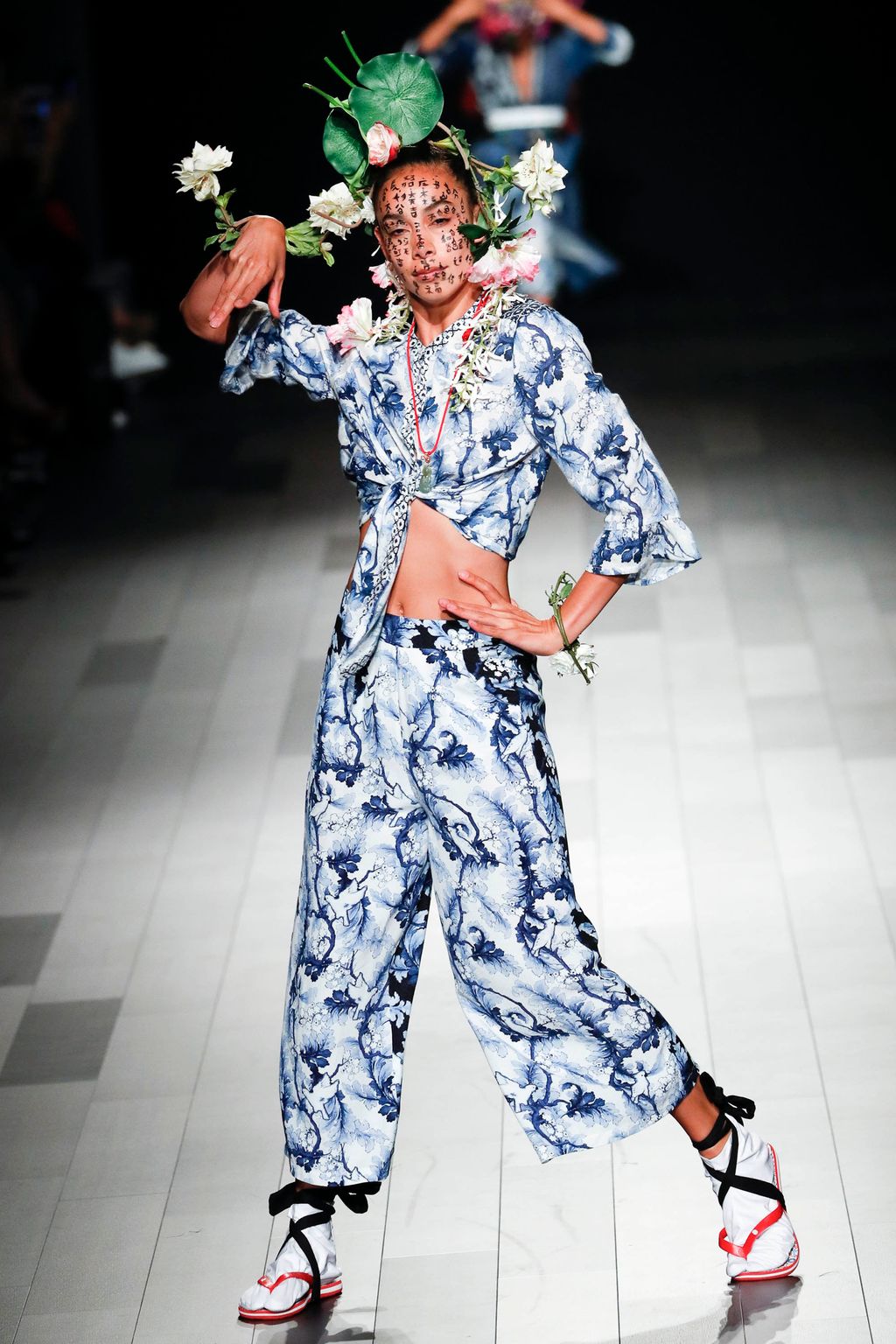 Fashion Week New York Spring/Summer 2018 look 19 from the Desigual collection womenswear