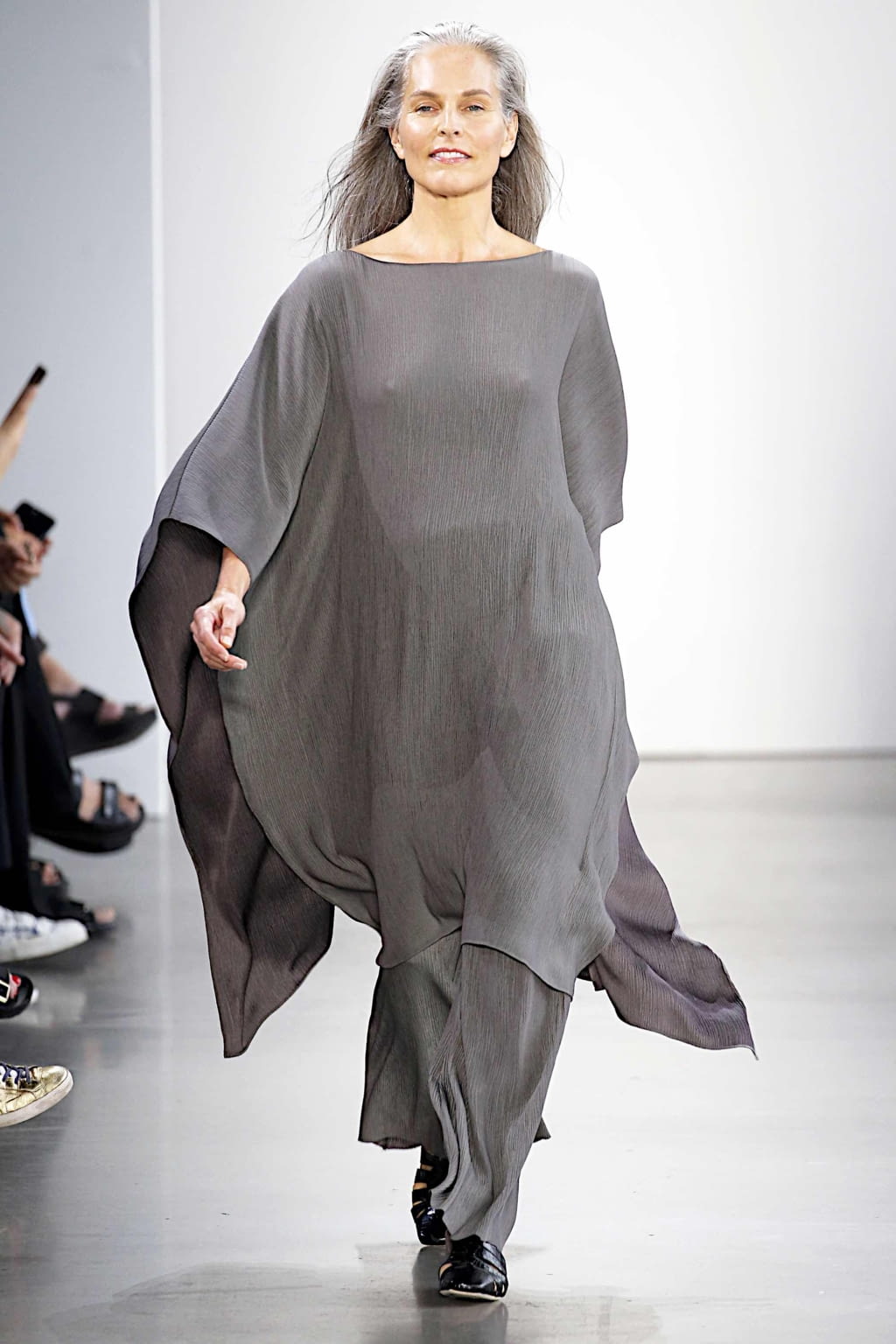Fashion Week New York Spring/Summer 2020 look 17 de la collection Deveaux womenswear