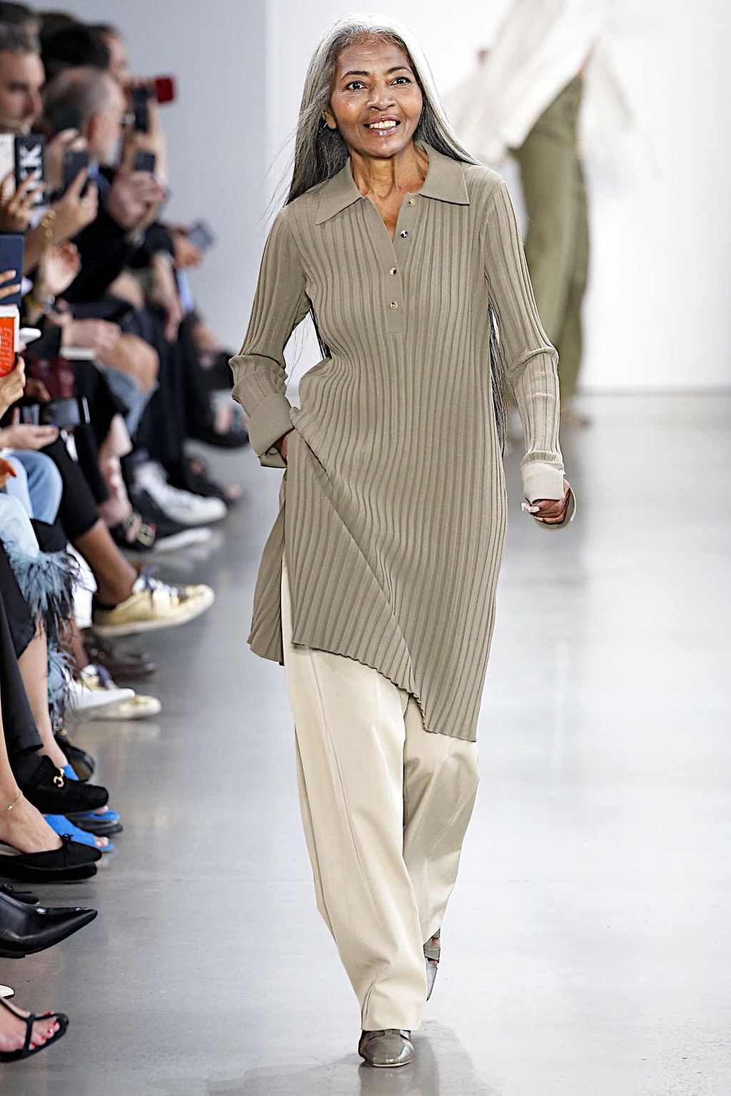 Fashion Week New York Spring/Summer 2020 look 25 from the Deveaux collection womenswear