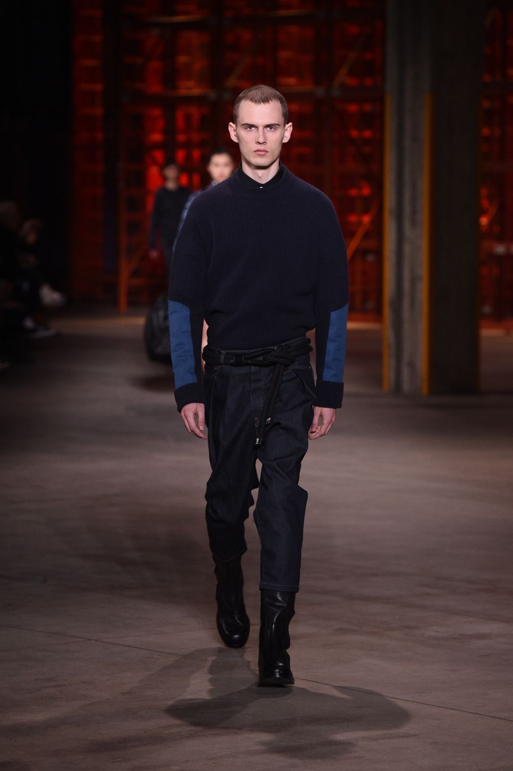 Fashion Week Milan Fall/Winter 2017 look 15 de la collection Diesel Black Gold menswear