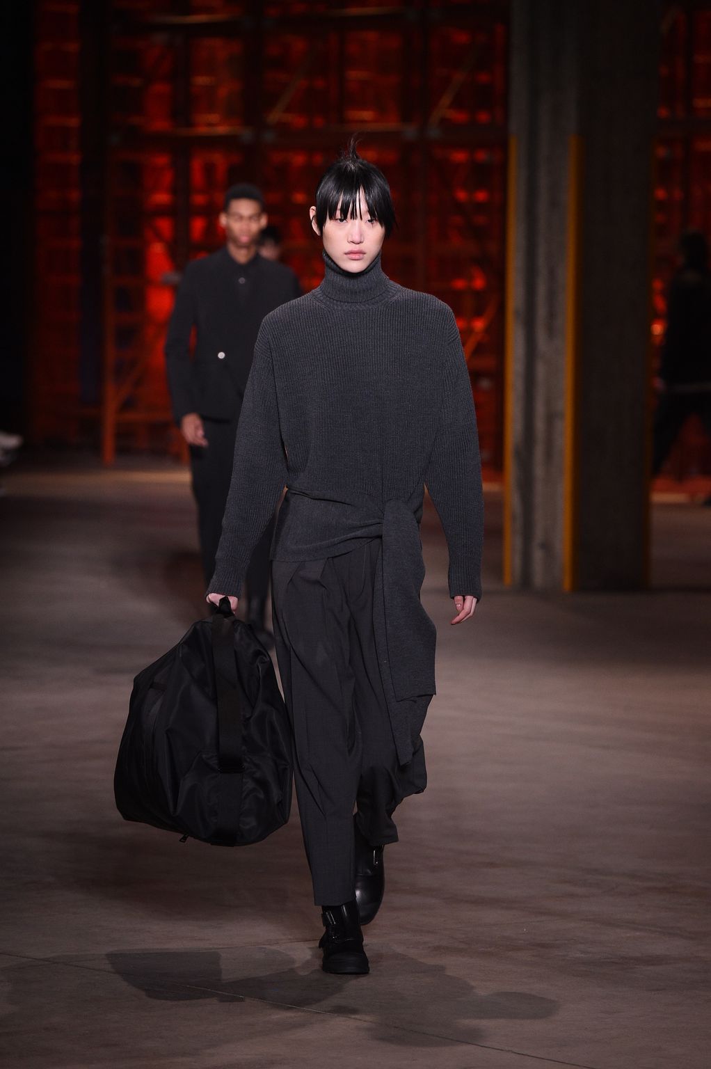 Fashion Week Milan Fall/Winter 2017 look 34 from the Diesel Black Gold collection menswear