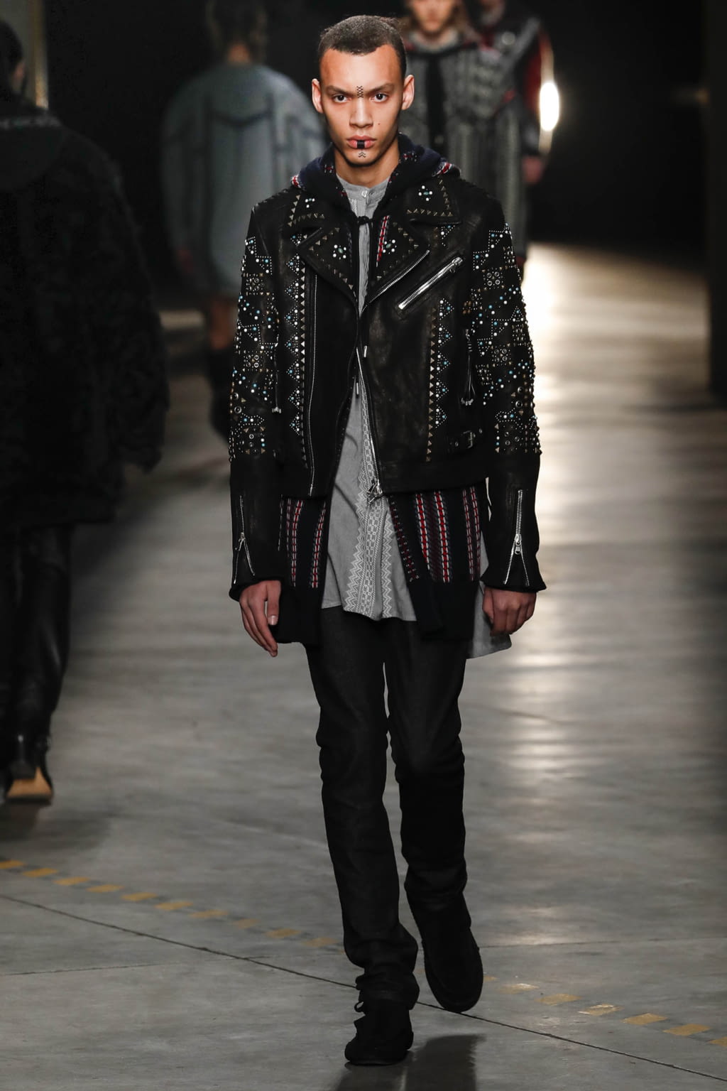 Fashion Week Milan Fall/Winter 2018 look 22 from the Diesel Black Gold collection menswear