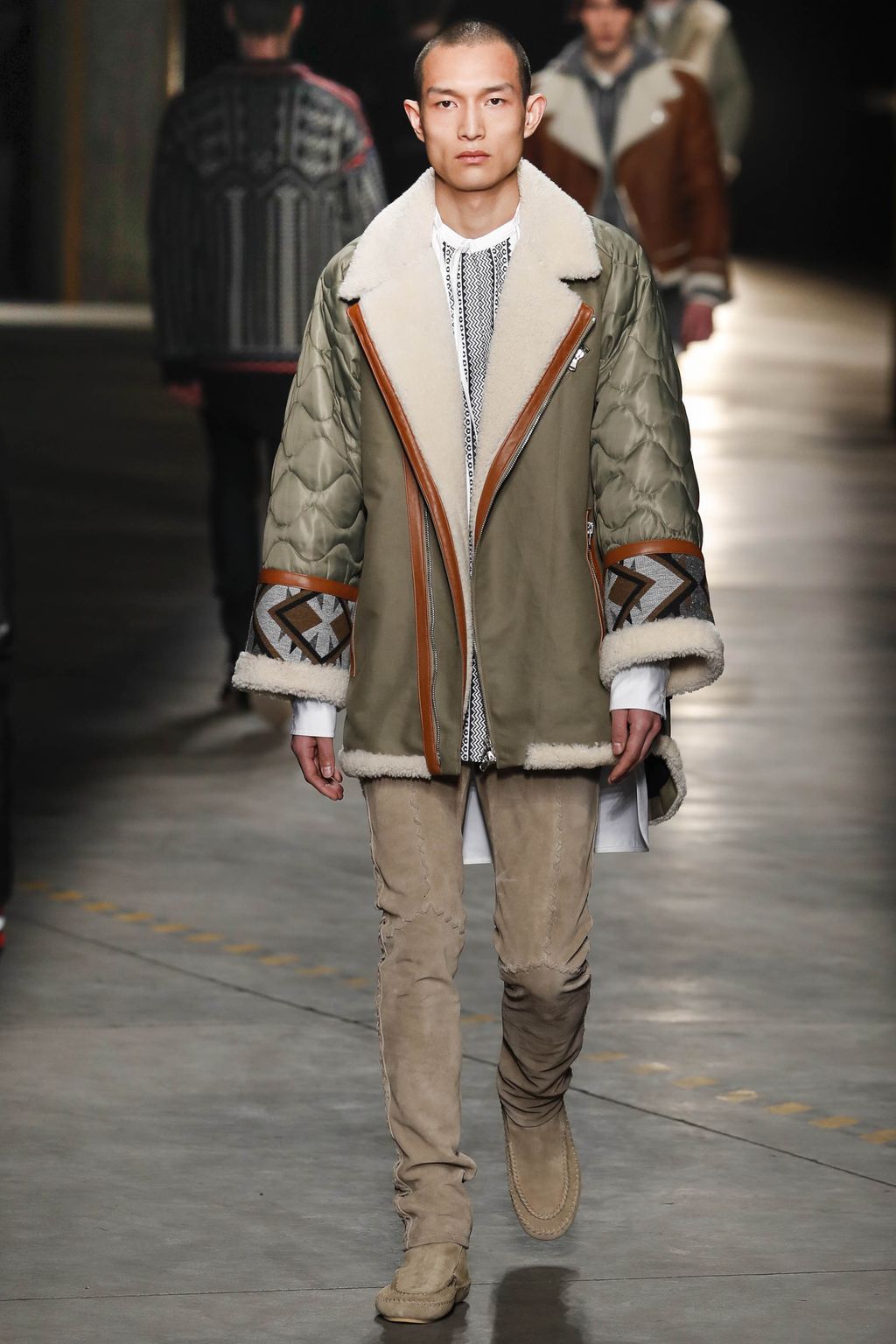 Fashion Week Milan Fall/Winter 2018 look 36 from the Diesel Black Gold collection menswear