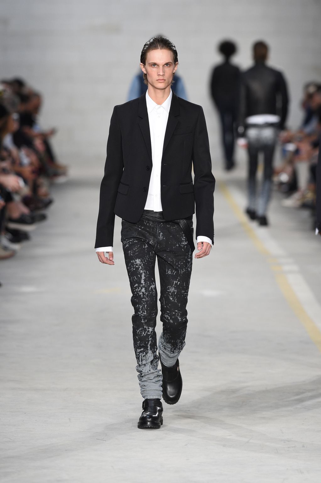 Fashion Week Milan Spring/Summer 2017 look 13 from the Diesel Black Gold collection menswear