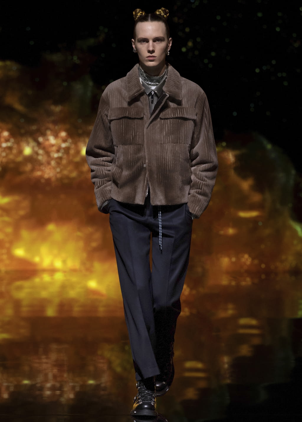 Fashion Week Paris Pre-Fall 2021 look 37 from the Dior Men collection 男装