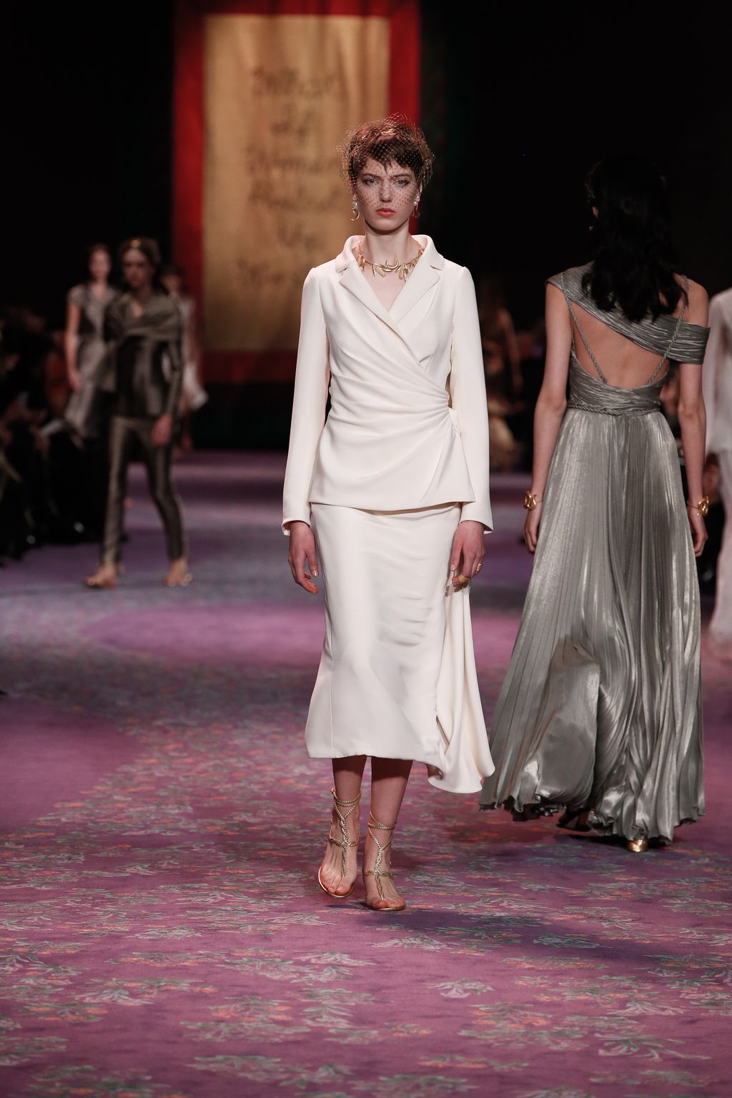 Fashion Week Paris Spring/Summer 2020 look 16 de la collection Christian Dior couture