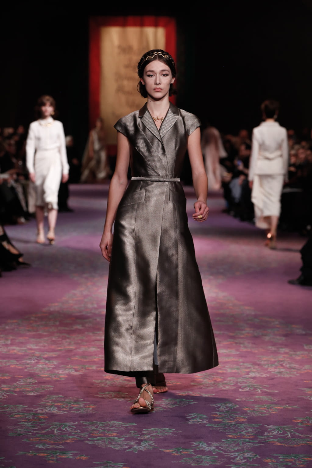 Fashion Week Paris Spring/Summer 2020 look 18 de la collection Christian Dior couture