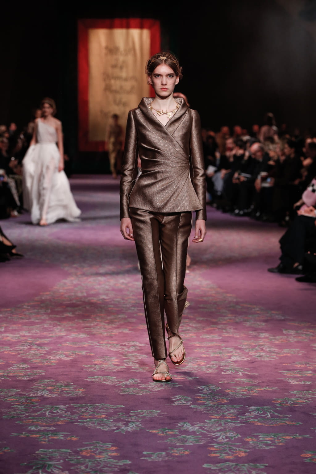 Fashion Week Paris Spring/Summer 2020 look 22 de la collection Christian Dior couture