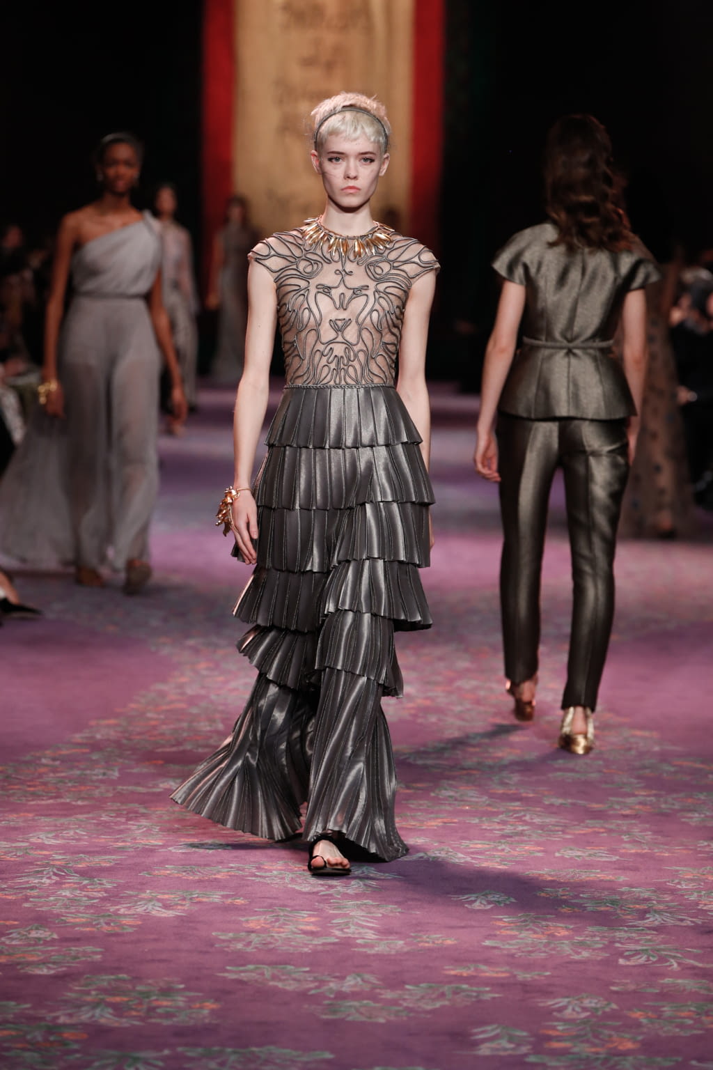 Fashion Week Paris Spring/Summer 2020 look 39 de la collection Christian Dior couture