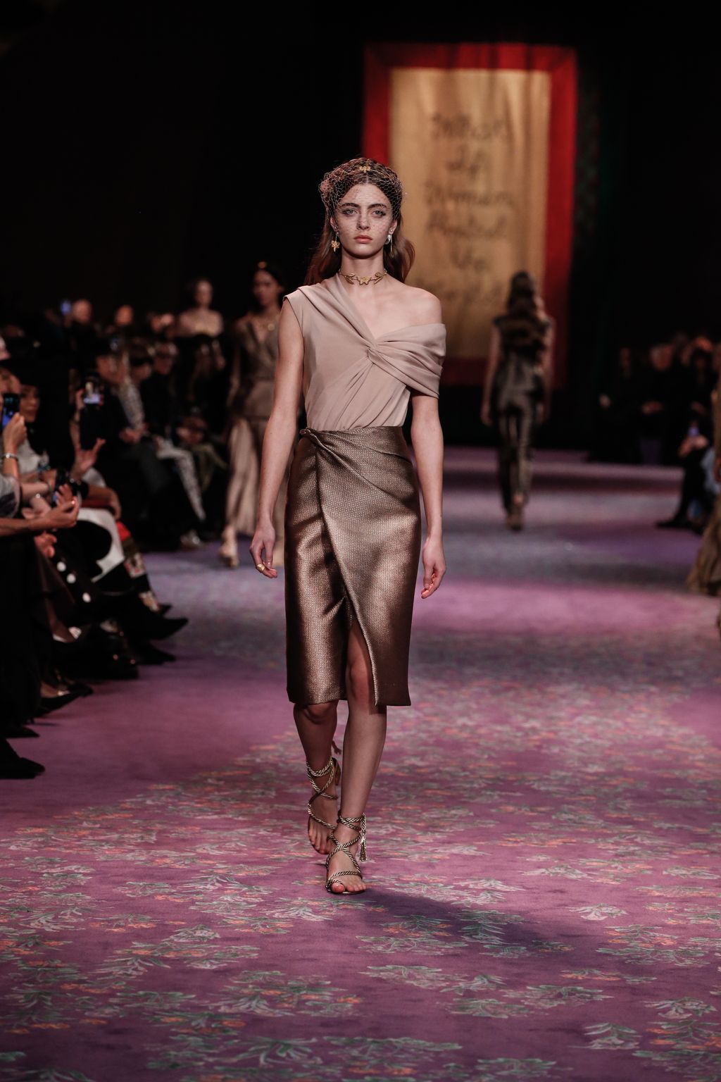 Fashion Week Paris Spring/Summer 2020 look 5 de la collection Christian Dior couture