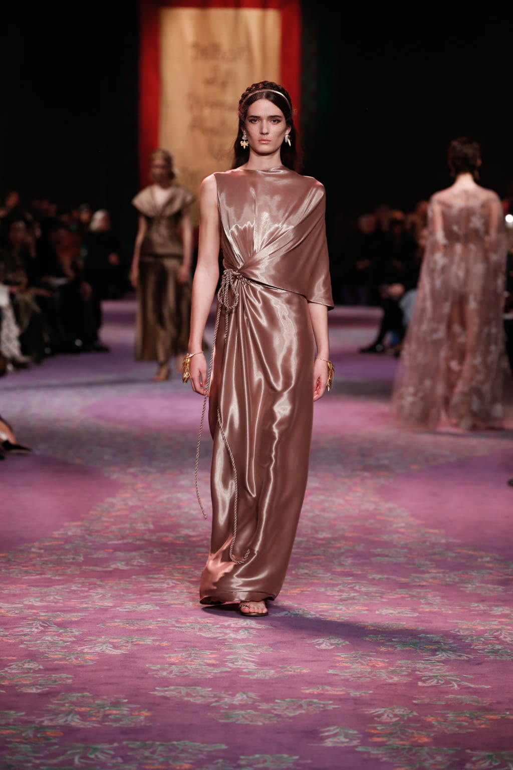 Fashion Week Paris Spring/Summer 2020 look 54 de la collection Christian Dior couture