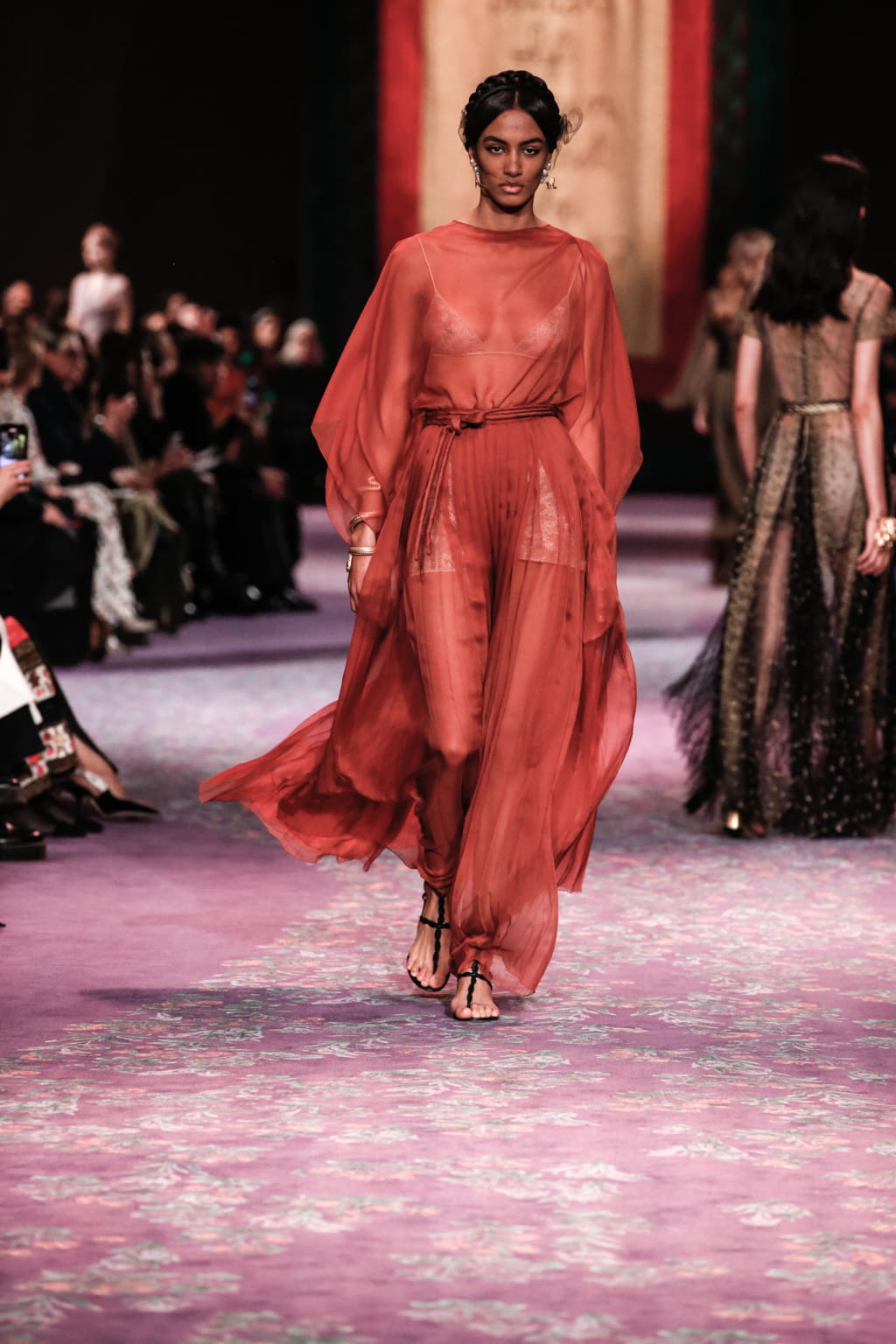 Fashion Week Paris Spring/Summer 2020 look 60 de la collection Christian Dior couture