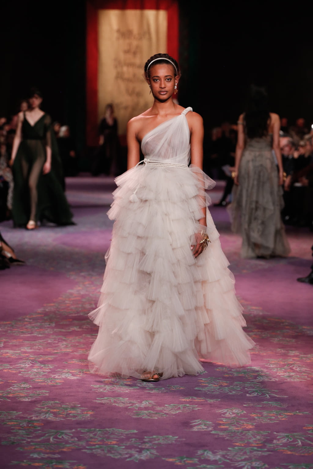Fashion Week Paris Spring/Summer 2020 look 68 de la collection Christian Dior couture