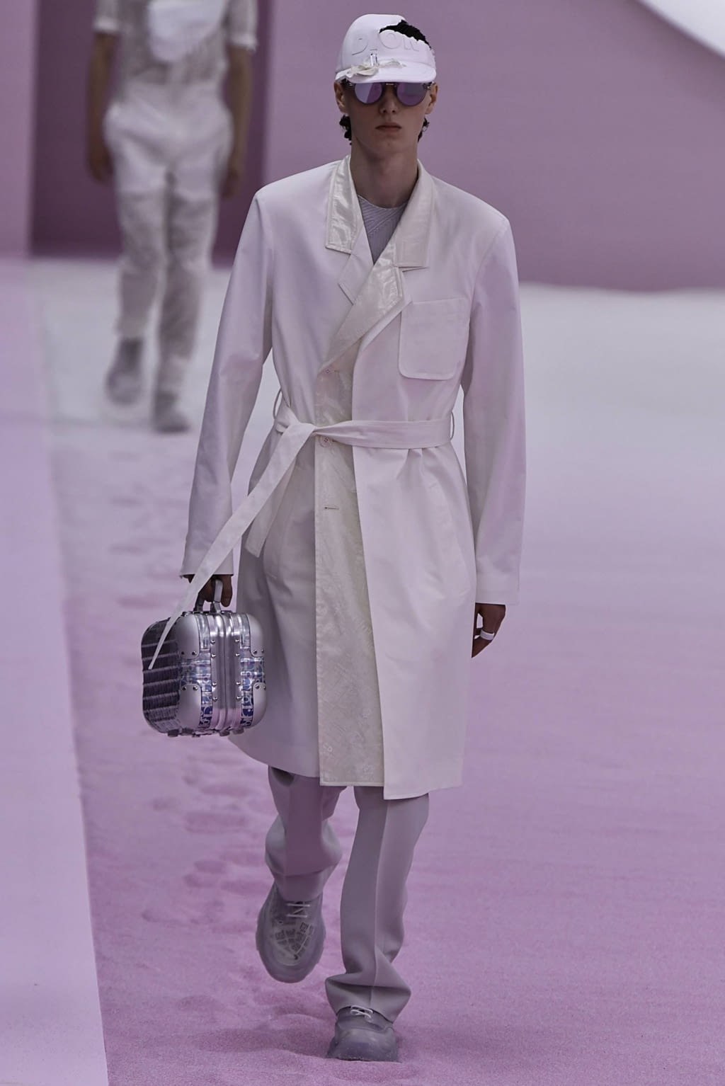 Fashion Week Paris Spring/Summer 2020 look 12 de la collection Dior Men menswear