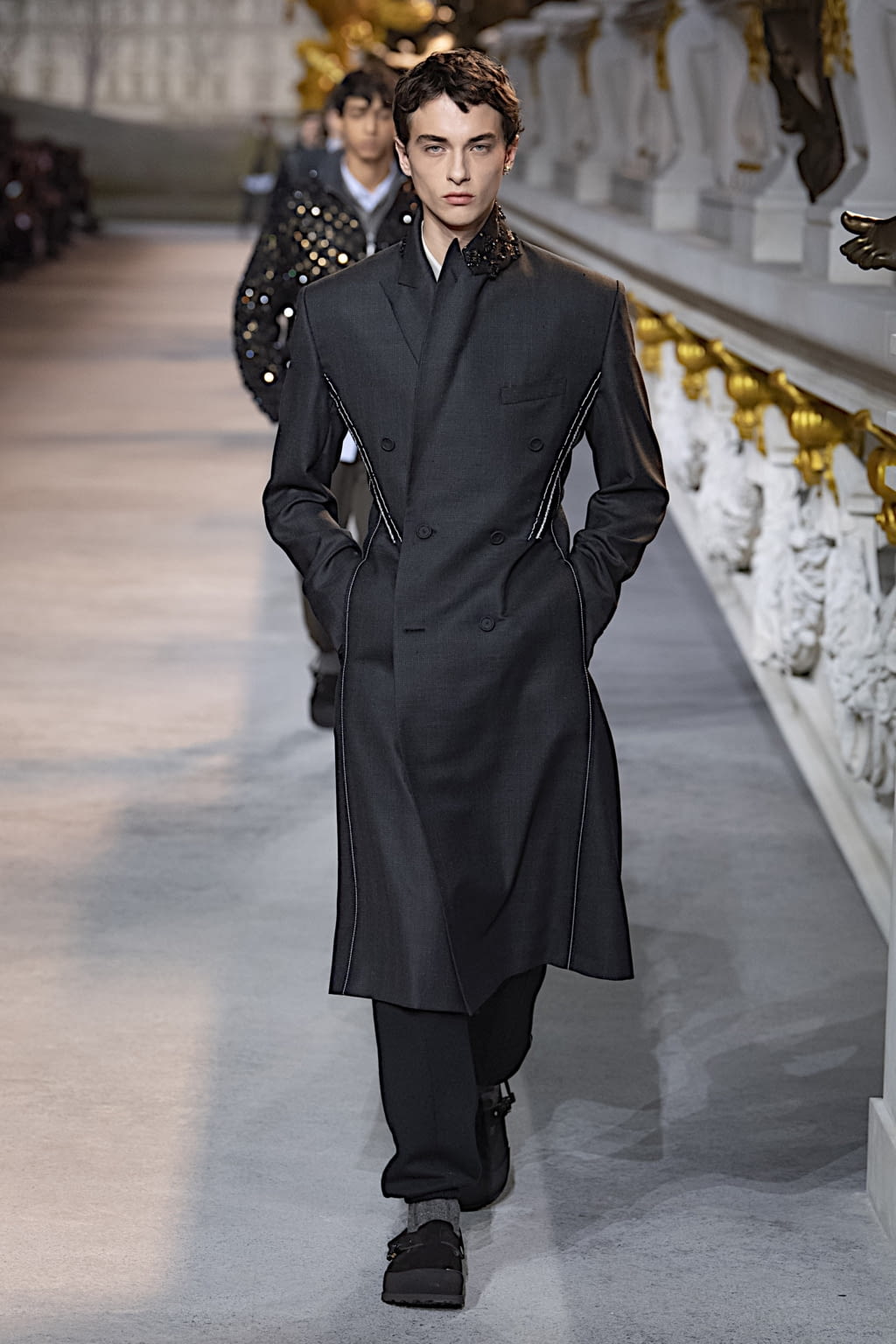 Fashion Week Paris Fall/Winter 2022 look 3 from the Dior Men collection menswear