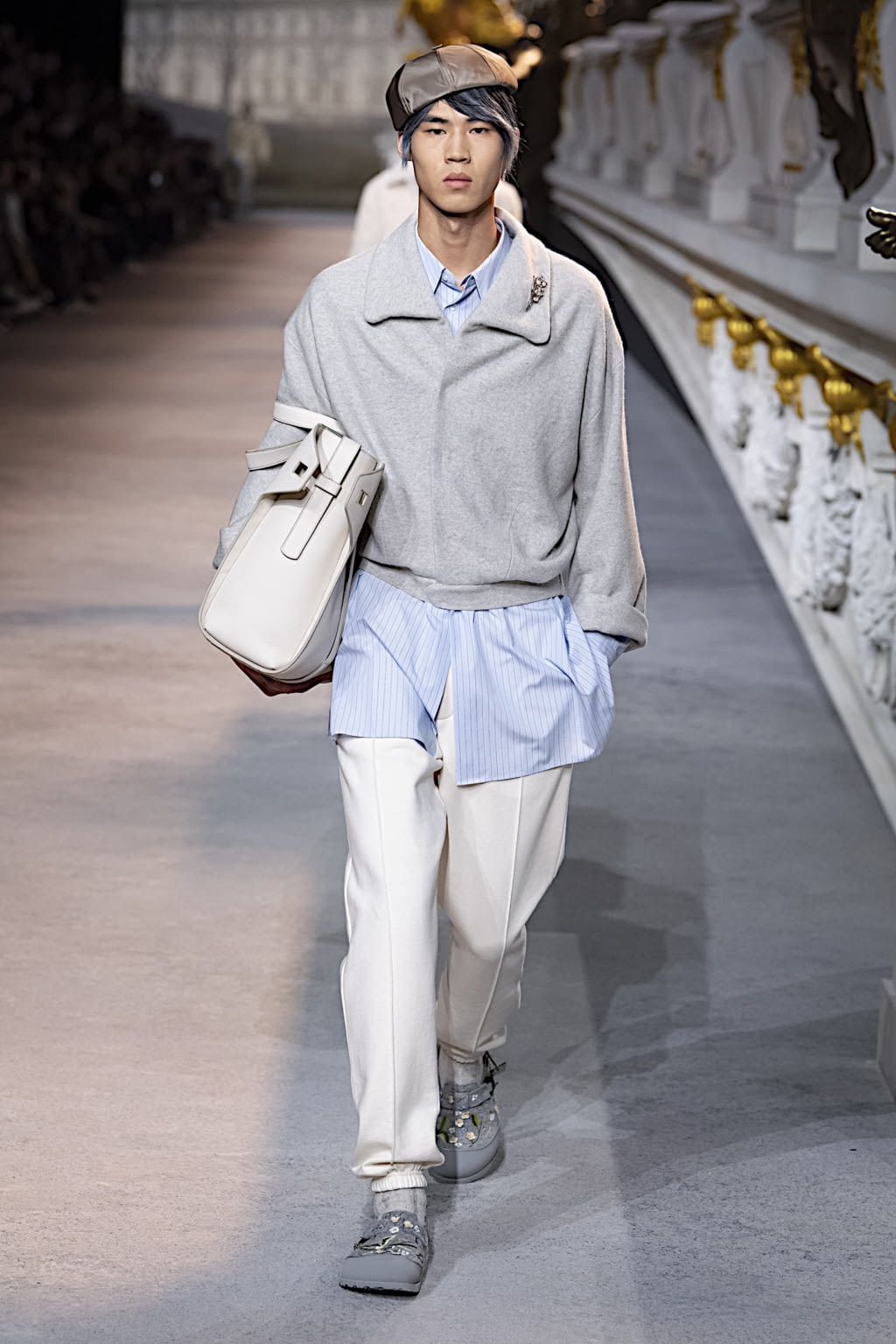 Fashion Week Paris Fall/Winter 2022 look 18 de la collection Dior Men menswear