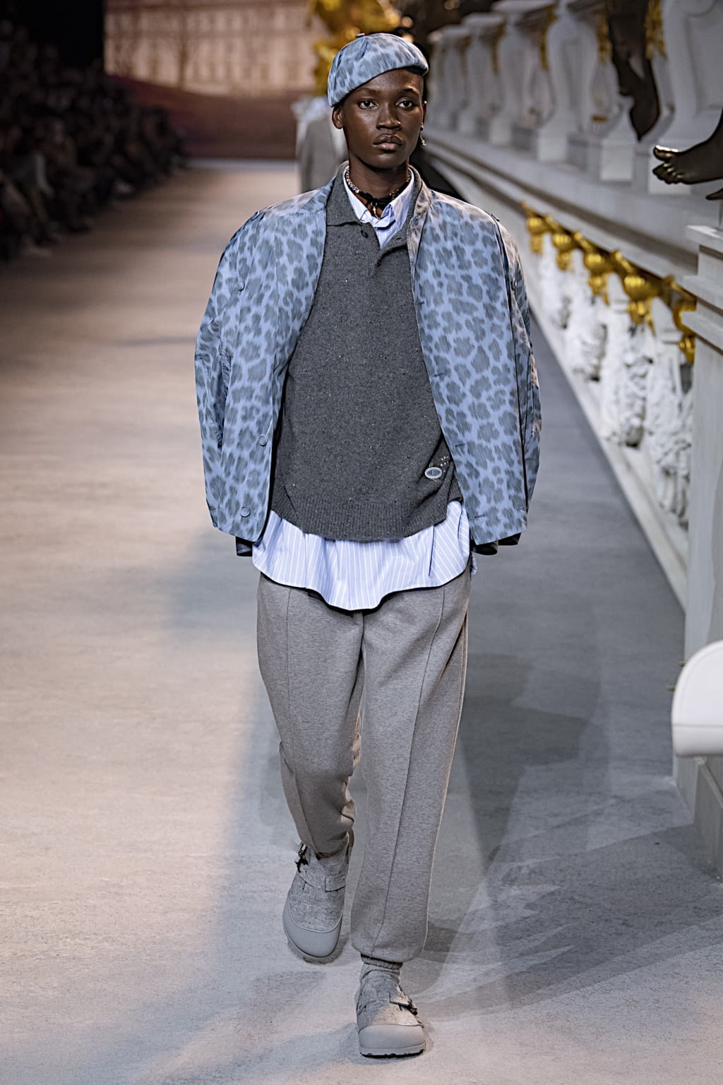 Fashion Week Paris Fall/Winter 2022 look 46 from the Dior Men collection menswear