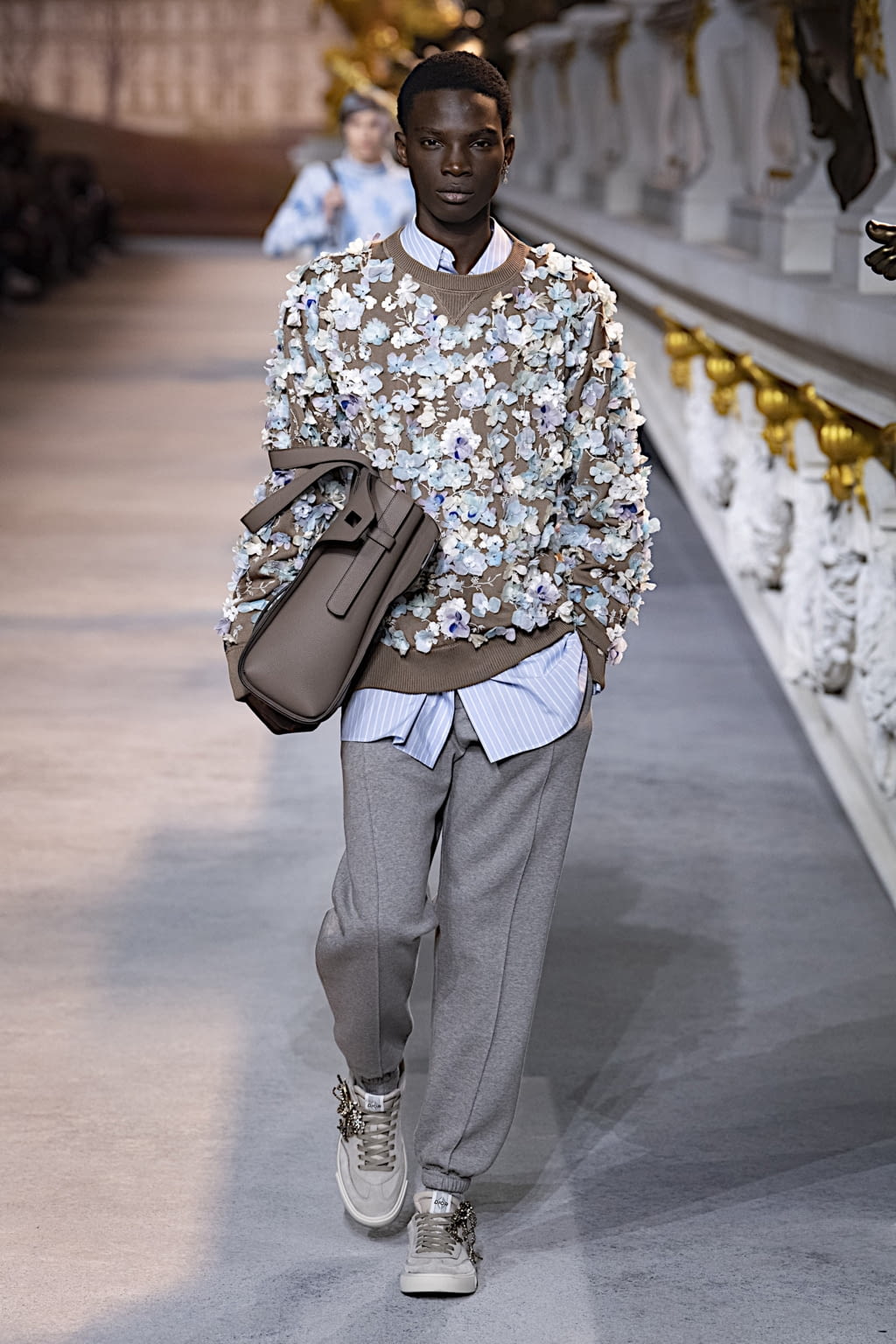 Fashion Week Paris Fall/Winter 2022 look 48 from the Dior Men collection menswear